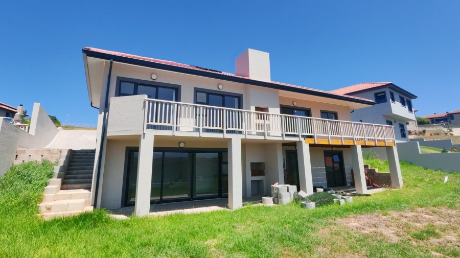 3 Bedroom Property for Sale in Avonddans Western Cape